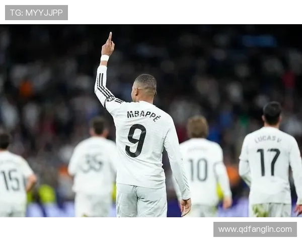 姆巴佩不配欧冠称不上同行球员